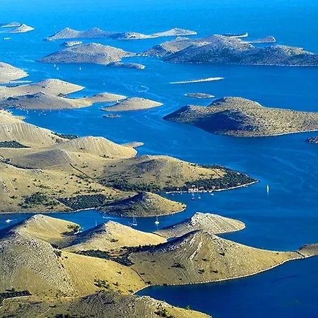 Jelic Lägenhet Šibenik